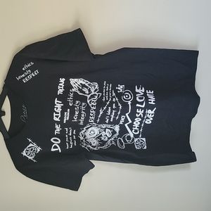 Peace Tee Shirt Size Large